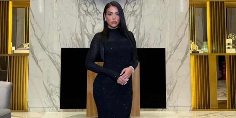 Georgina Rodriguez steals the show at Globe Soccer Awards 2025