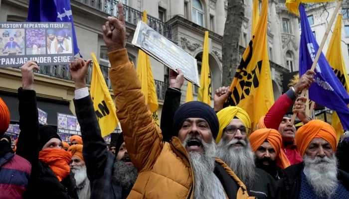 Sikhs protest over Indian defense minister’s remarks against Pakistan
