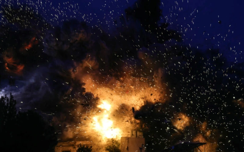 Israel strikes Syria–Lebanon border crossings, kills two in Southern Lebanon despite ceasefire