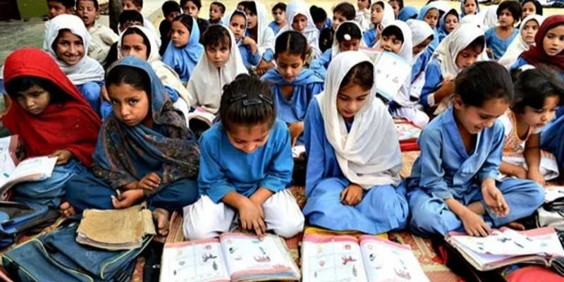 Pakistan literacy rate