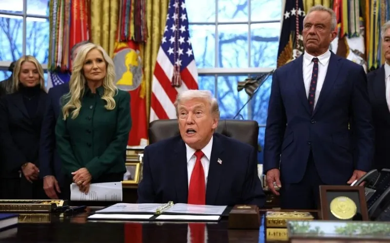 U.S. seeks more talks with Iran, aims to avoid naval force, says Trump