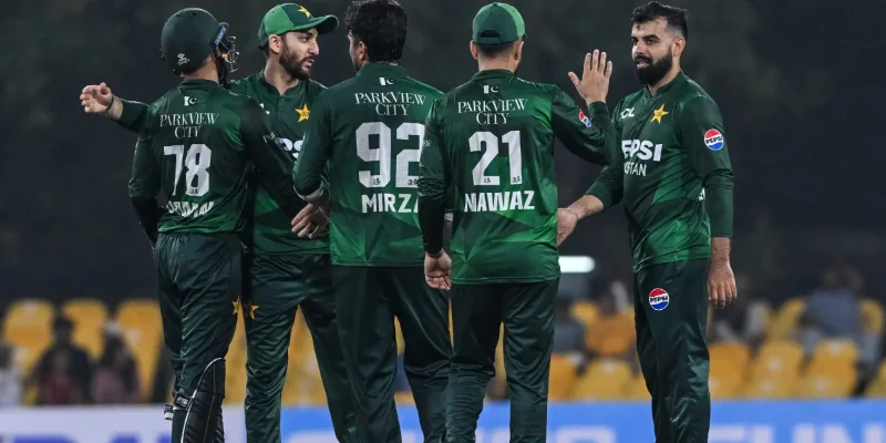 Pakistan beat Sri Lanka