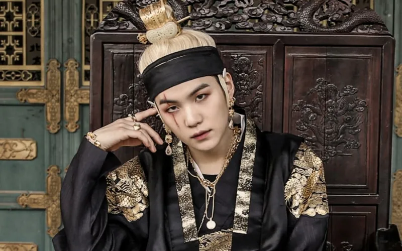 Suga’s “Daechwita” shines globally, hits gold five years later