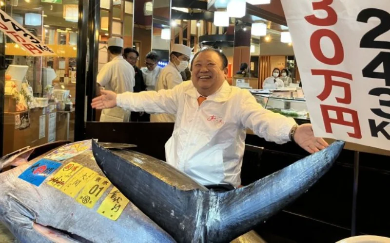 Tuna King shatters records with $3.2 million bluefin purchase at Tokyo auction