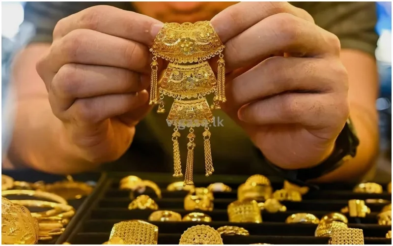 Gold prices surge