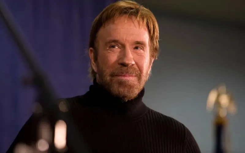 Martial arts icon Chuck Norris rushed to hospital in Hawaii