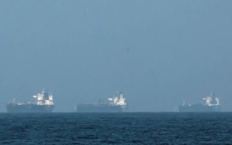 IRGC says Iran in ‘complete control’ of Strait of Hormuz amid Trump threats