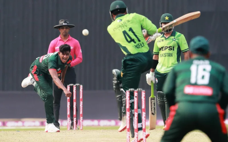 Pakistan set 275-run