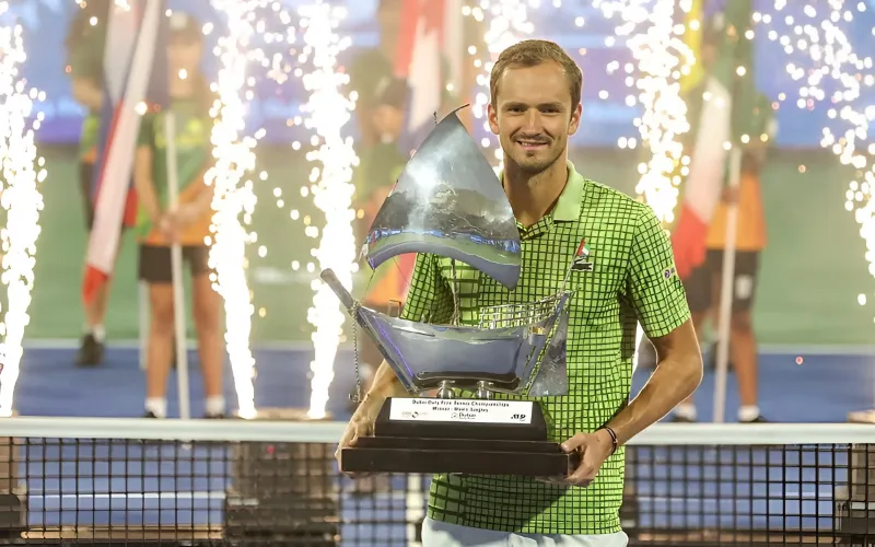 Medvedev wins Dubai Gulf Airspace disrupts travel