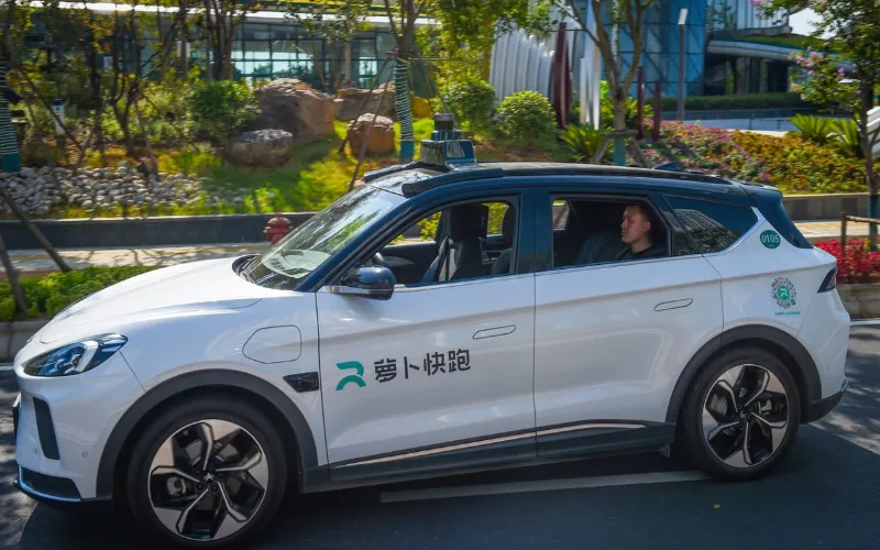 Middle East crisis halts Robotaxi operations in Dubai