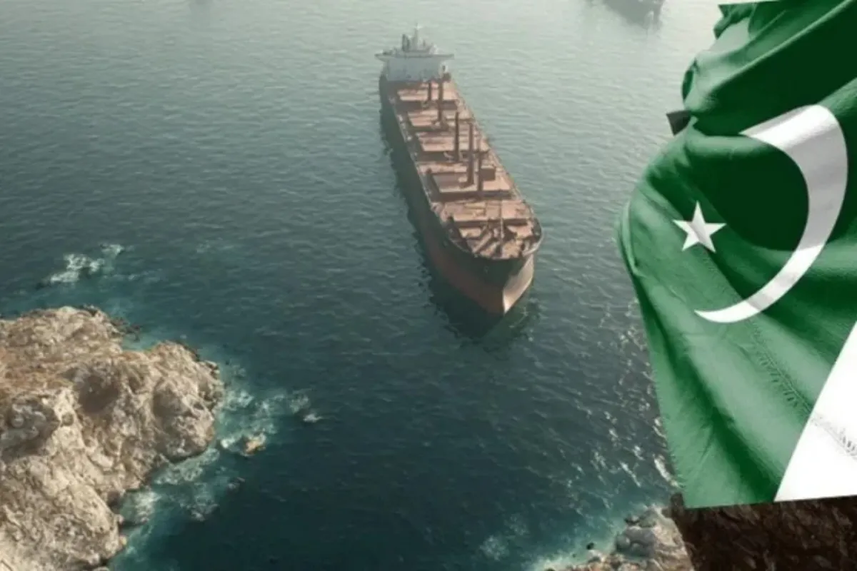 Iran allows expanded passage for Pakistani ships through Strait of Hormuz Iran allows expanded passage for Pakistani ships through Strait of Hormuz