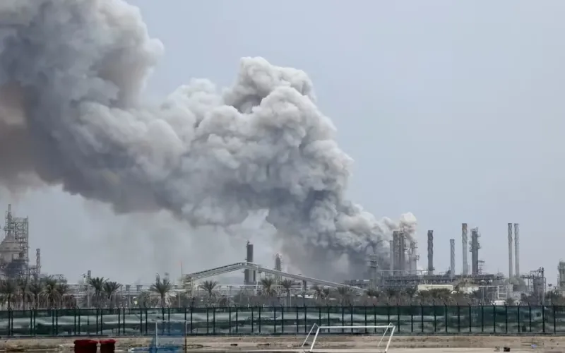 Drones hit Mina Al-Ahmadi Refinery in Kuwait, triggering fires