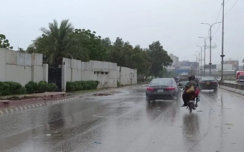 Karachi Weather Alert: Western system to bring rain and strong winds