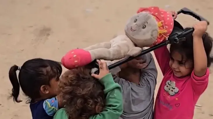 Viral video exposes Gaza children's trauma: Doll in funeral processions as war play