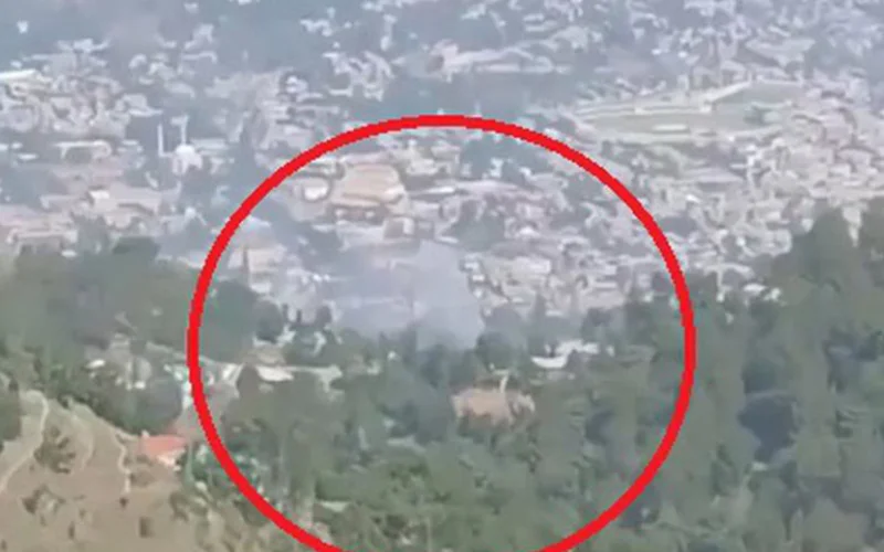 Pakistan Army Mi-17 helicopter crashes near Muzaff