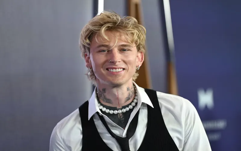 ‘Machine Gun Kelly’ opens up about extreme blackou