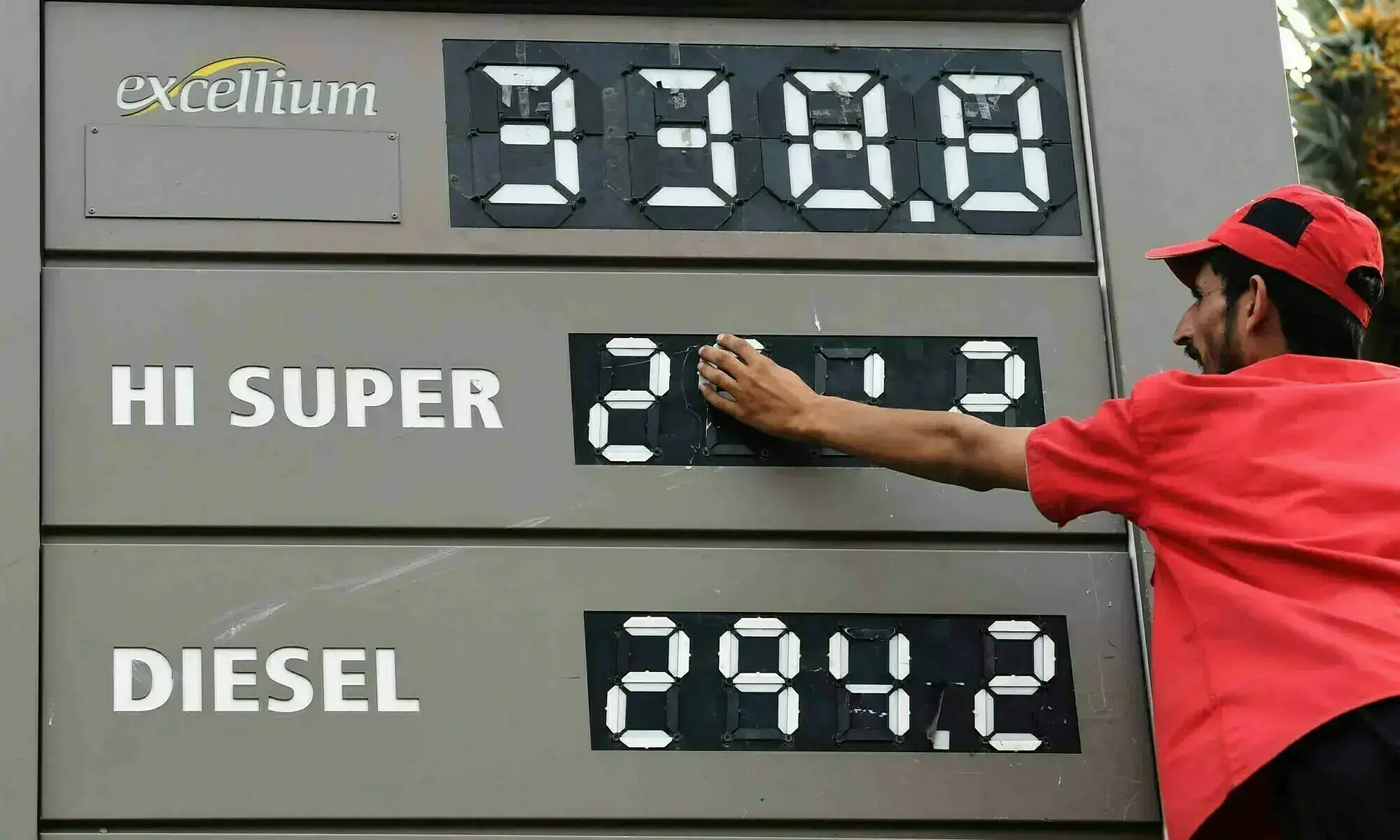 fuel price