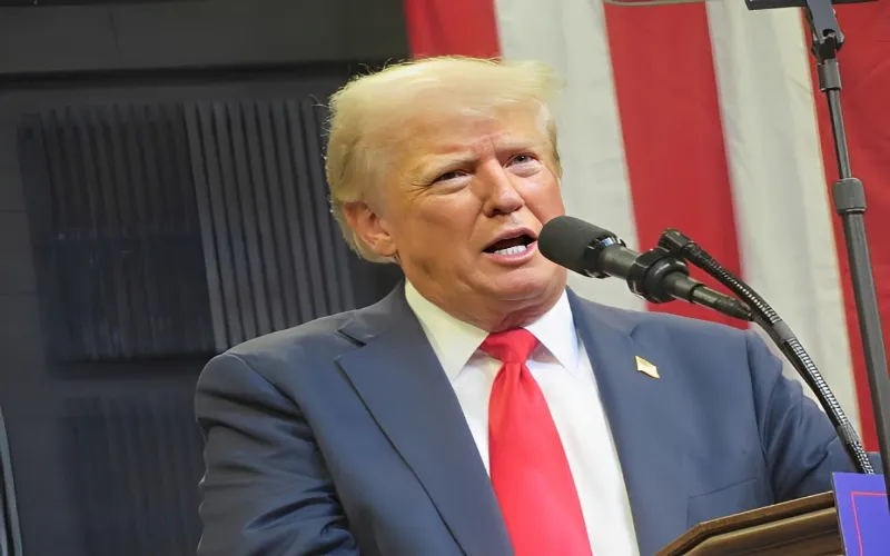 Trump hopes for peace but threatens Iran with military action