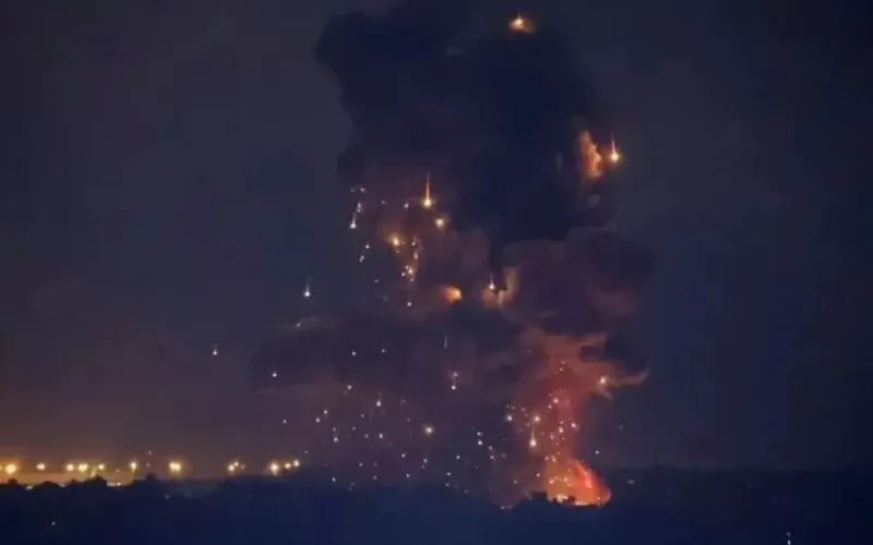 Iran launches fresh attacks as US strikes enter sixth consecutive day