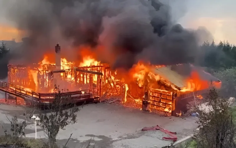 More than 100 homes destroyed in Norway fire