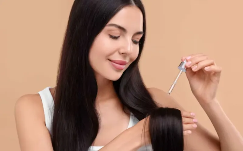 Monsoon hair care tips for shiny, smooth & frizz-free hair