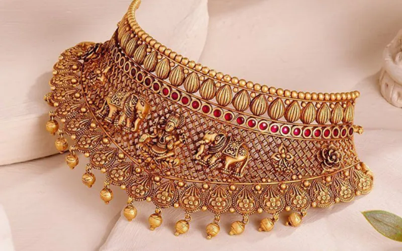 Pakistan gold