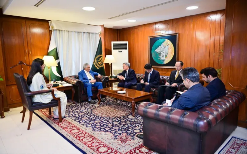 Ishaq Dar meets top diplomats, urges full Islamabad MoU implementation