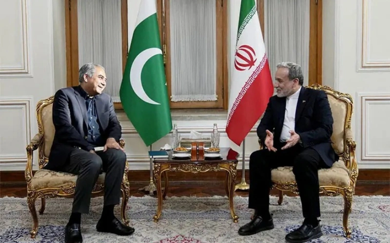 Naqvi in Tehran to revive Iran-US mediation