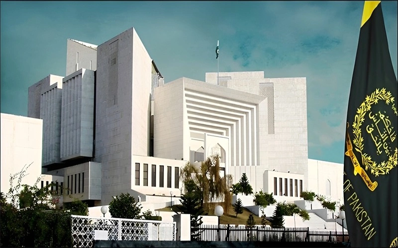 PTI files contempt petition over founder’s hospital transfer