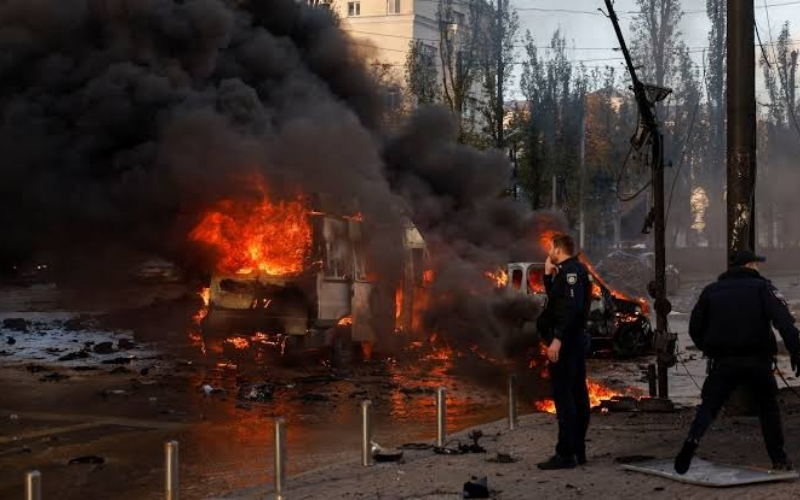 Russia-Ukraine war intensifies with new strikes