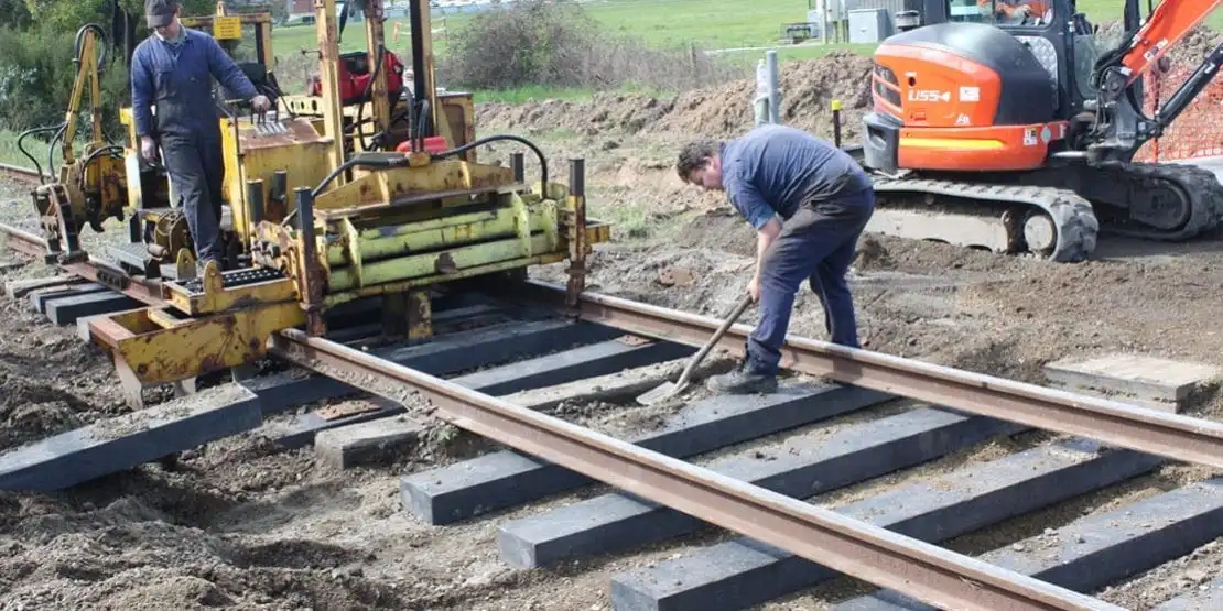 PSC sleeper railway