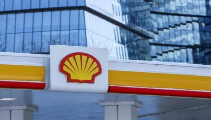 Shell agrees to sell Russian retail and lubricants business to Lukoil