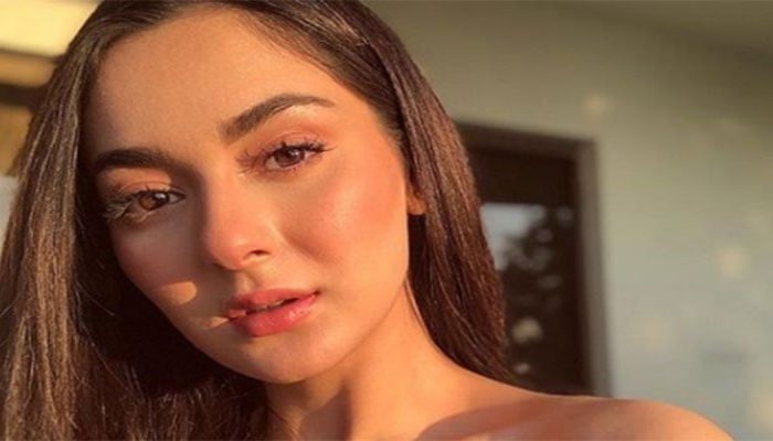 Hania Amir's girl next door aesthetic looks stole hearts every time