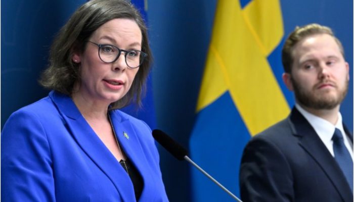 Sweden proposes up to $34,000 incentive for immigrants to go back