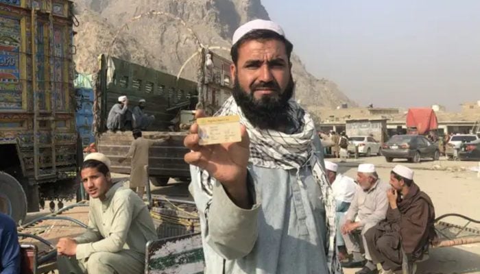 Interior Ministry makes major decision on Afghan POR card holders