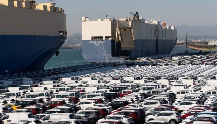 Government reveals plan to cut Auto Sector Tariffs