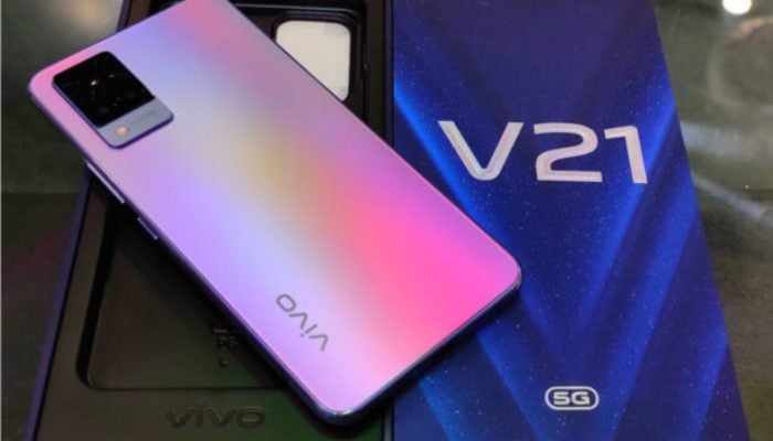 Vivo V21