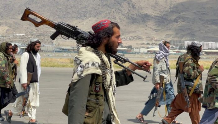 Kabul says to resume Taliban-U.S. talks in Doha